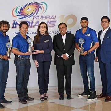 Mumbai Indians 10th anniversary bash has Sachin Tendulkar, Deepika Padukone in attendance: See pics Mumbai Indians 10th anniversary bash has Sachin Tendulkar, Deepika Padukone in attendance: See pics