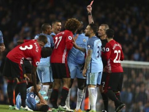 Premier League: Manchester City, United draw blanks as Marouane Fellaini gets sent off Premier League: Manchester City, United draw blanks as Marouane Fellaini gets sent off