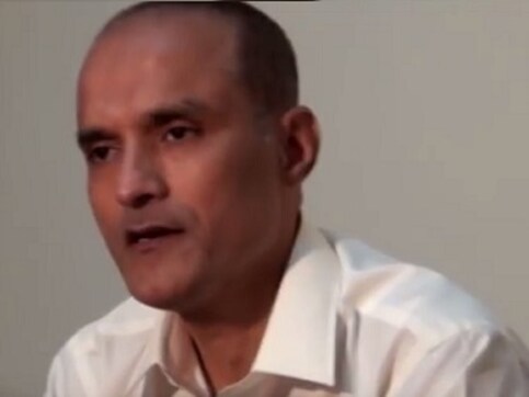 Kulbhushan Jadhav death sentence: Mother appeals for son's release, seeks to meet him Kulbhushan Jadhav death sentence: Mother appeals for son's release, seeks to meet him