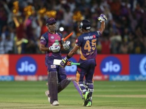 IPL 2017: MS Dhoni, Rahul Tripathi's half-centuries help RPS post 6-wicket win over SRH IPL 2017: MS Dhoni, Rahul Tripathi's half-centuries help RPS post 6-wicket win over SRH