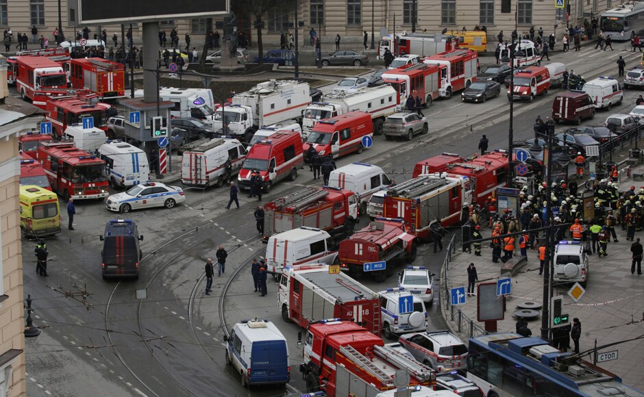 General view of emergency services attending the scene outside Sennaya Ploshchad metro station, following explosions in two train carriages in St Petersburg. Reuters General view of emergency services attending the scene outside Sennaya Ploshchad metro station, following explosions in two train carriages in St Petersburg. Reuters