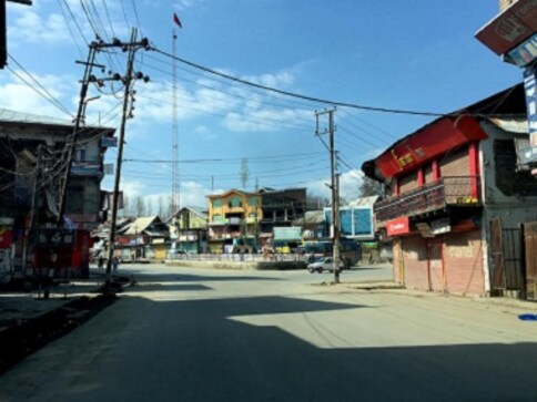 With Srinagar bypolls marred by violence, Budgam comes to a complete standstill With Srinagar bypolls marred by violence, Budgam comes to a complete standstill