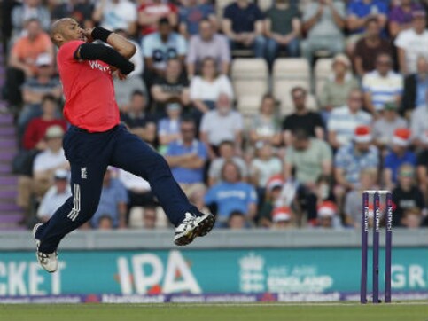 IPL 2017: RCB pacer Tymal Mills says Rs 12-crore price tag won't put pressure on him IPL 2017: RCB pacer Tymal Mills says Rs 12-crore price tag won't put pressure on him