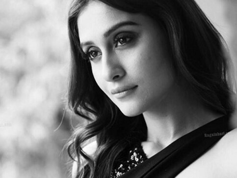 Telugu actress Regina Cassandra reportedly cast opposite Rajkummar Rao in Ek Ladki Ko Dekha Toh Aisa Laga Telugu actress Regina Cassandra reportedly cast opposite Rajkummar Rao in Ek Ladki Ko Dekha Toh Aisa Laga