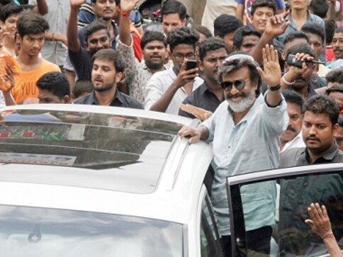 Kaala: Rajinikanth shoots for upcoming Tamil film in Mumbai; see pictures Kaala: Rajinikanth shoots for upcoming Tamil film in Mumbai; see pictures