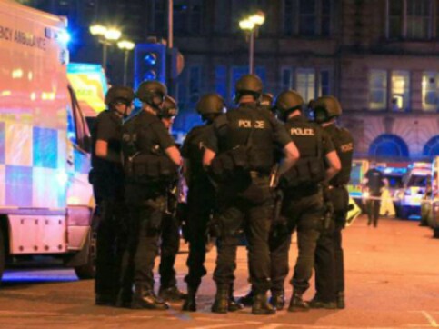 Manchester attack: Islamophobic attacks up 500% in UK city since music concert terror attack Manchester attack: Islamophobic attacks up 500% in UK city since music concert terror attack