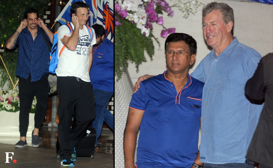 Mictchell Johnson with Shane Bond and Kiran More with John Wright at the party. Sachin Gokhale/Firstpost Mictchell Johnson with Shane Bond and Kiran More with John Wright at the party. Sachin Gokhale/Firstpost