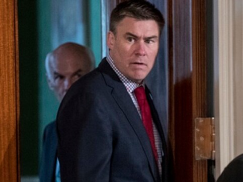 Mike Dubke resigns as White House communications director, ending three crisis-prone months in charge Mike Dubke resigns as White House communications director, ending three crisis-prone months in charge
