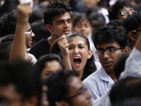 NEET shocker: Not just girl aspirants, CBSE has shown bias against vernacular medium students too NEET shocker: Not just girl aspirants, CBSE has shown bias against vernacular medium students too