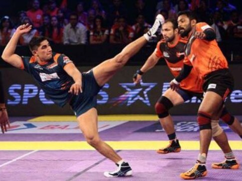 Pro Kabaddi League 5: Raider Nitin Tomar tops auction, emerges as costliest buy at Rs 93 lakh Pro Kabaddi League 5: Raider Nitin Tomar tops auction, emerges as costliest buy at Rs 93 lakh