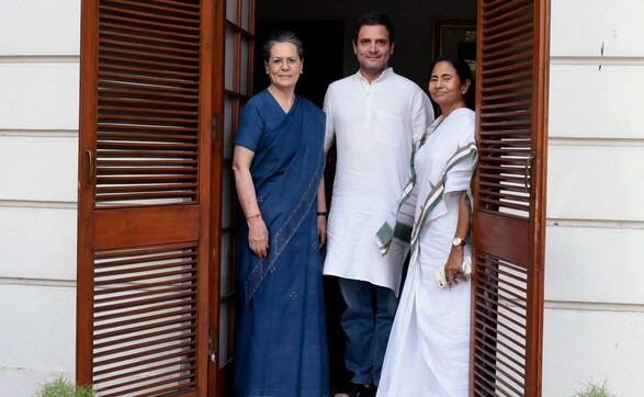 Mamata Banerjee meets Sonia Gandhi: Is common presidential candidate on Opposition's cards? Mamata Banerjee meets Sonia Gandhi: Is common presidential candidate on Opposition's cards?