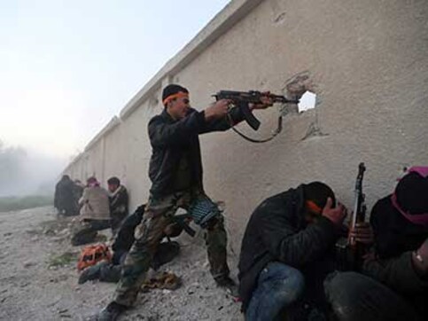 Syria: Former Al-Qaida branch threatens rebel groups on safe zone deal with govt forces Syria: Former Al-Qaida branch threatens rebel groups on safe zone deal with govt forces