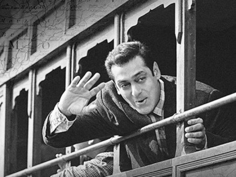 Tubelight trailer: Salman plays an endearing simpleton; spot tiny glimpse of SRK Tubelight trailer: Salman plays an endearing simpleton; spot tiny glimpse of SRK