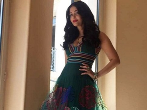 Cannes 2017 Day 3: Aishwarya Rai Bachchan stuns in a Yanina Couture gown Cannes 2017 Day 3: Aishwarya Rai Bachchan stuns in a Yanina Couture gown