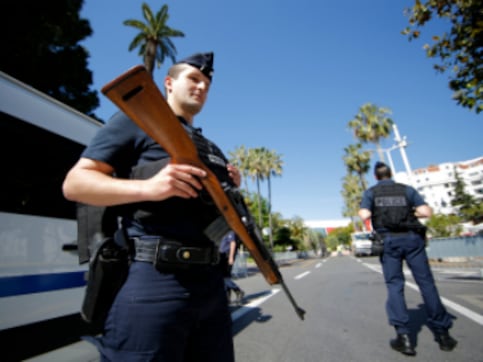 French police arrests two women on suspicion of planning terrorist plot French police arrests two women on suspicion of planning terrorist plot