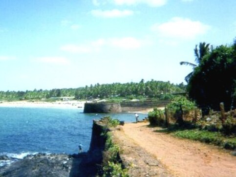 Goa Police asks its personnel to arrest people found drinking in public places Goa Police asks its personnel to arrest people found drinking in public places