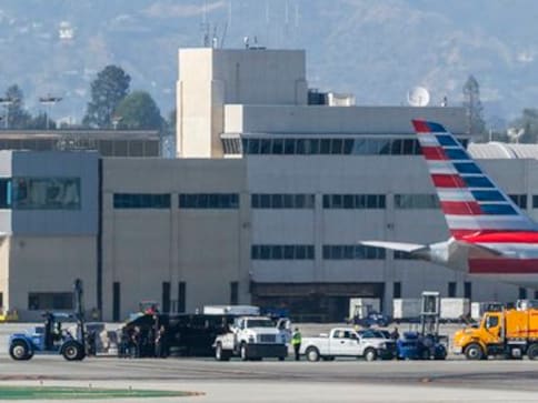 Plane crashes into airport truck at Los Angeles; 8 injured Plane crashes into airport truck at Los Angeles; 8 injured