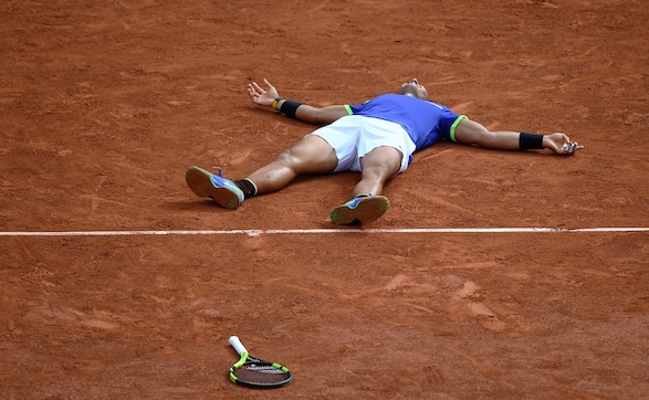 French Open 2017: Spectacular Rafael Nadal demolishes Stan Wawrinka in straight sets to complete 'La Decima' French Open 2017: Spectacular Rafael Nadal demolishes Stan Wawrinka in straight sets to complete 'La Decima'