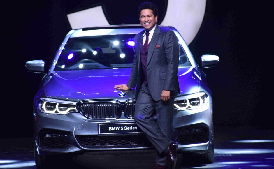 The new 5 Series borrows its design from the 7 Series and therefore looks more elegant, as stated by The Financial Express. Solaris The new 5 Series borrows its design from the 7 Series and therefore looks more elegant, as stated by The Financial Express. Solaris