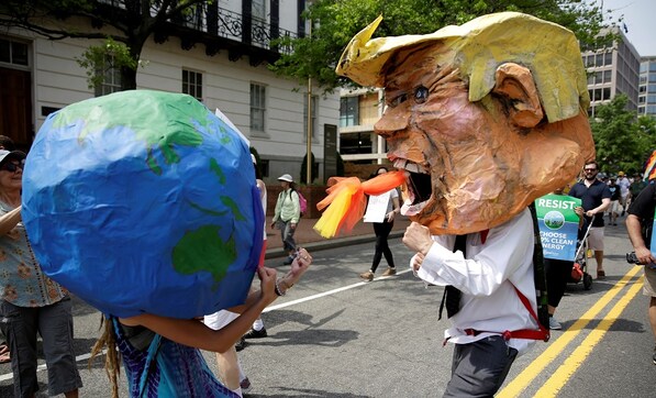 Donald Trump pulls out of Paris climate deal: US exit will hurt its economy, weaken global climate action Donald Trump pulls out of Paris climate deal: US exit will hurt its economy, weaken global climate action