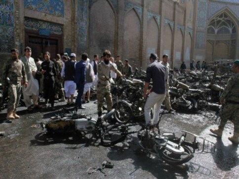 Yemen blast: Car bomb kills two, injures four in govt bastion of Aden Yemen blast: Car bomb kills two, injures four in govt bastion of Aden