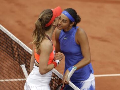 French Open 2017: From 'coldest kiss' to 'girl power', Alize Cornet tries to mend fences with Carolina Garcia French Open 2017: From 'coldest kiss' to 'girl power', Alize Cornet tries to mend fences with Carolina Garcia
