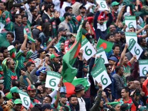 ICC Champions Trophy 2017: Bangladesh fans lit up rain-drenched Oval even as their players flopped ICC Champions Trophy 2017: Bangladesh fans lit up rain-drenched Oval even as their players flopped