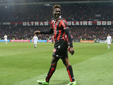 Ligue 1 : Italian striker Mario Balotelli extends contract with OGC Nice Ligue 1 : Italian striker Mario Balotelli extends contract with OGC Nice