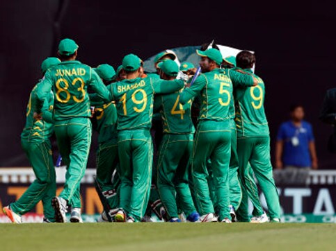 India vs Pakistan Final 2017: Sarfraz Ahmed and Co complete fairytale, lift maiden Champions Trophy India vs Pakistan Final 2017: Sarfraz Ahmed and Co complete fairytale, lift maiden Champions Trophy