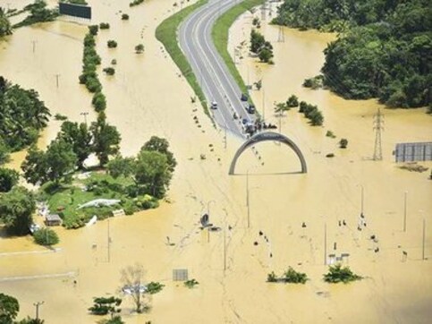 European Union donates €300,000 to aid families affected by Sri Lanka floods European Union donates €300,000 to aid families affected by Sri Lanka floods