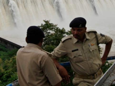 Bhopal gangrape case: Madhya Pradesh HC seeks status report on action against erring police officers Bhopal gangrape case: Madhya Pradesh HC seeks status report on action against erring police officers