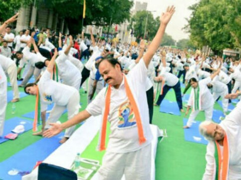 Yoga is mother of all exercises and this 'ancient science' is unconnected to religion, says Venkaiah Naidu Yoga is mother of all exercises and this 'ancient science' is unconnected to religion, says Venkaiah Naidu
