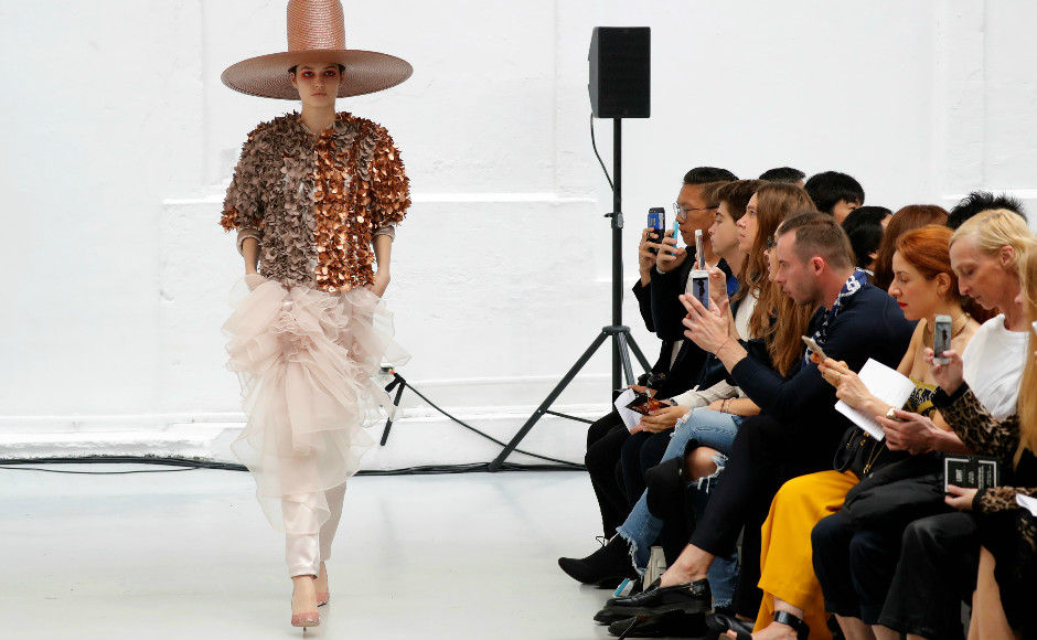 A model presents a creation by Dutch-Vietnamese designer Xuan-Thu Nguyen as part of her Haute Couture Fall/Winter 2017/2018 collection. Image: Reuters A model presents a creation by Dutch-Vietnamese designer Xuan-Thu Nguyen as part of her Haute Couture Fall/Winter 2017/2018 collection. Image: Reuters