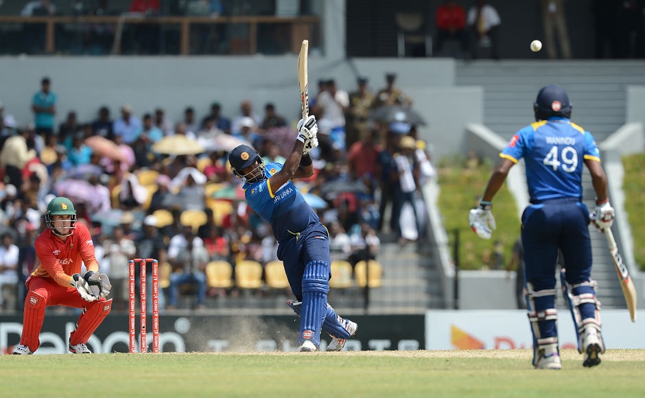 Sri Lanka captain Angelo Mathews promoted himself up the order to build on the start and had a good time, scoring 42 at better than run-a-ball. AFP Sri Lanka captain Angelo Mathews promoted himself up the order to build on the start and had a good time, scoring 42 at better than run-a-ball. AFP