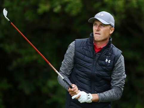 British Open 2017: Jordan Spieth shares lead with Brooks Kopeka and Matt Kuchar after first round British Open 2017: Jordan Spieth shares lead with Brooks Kopeka and Matt Kuchar after first round