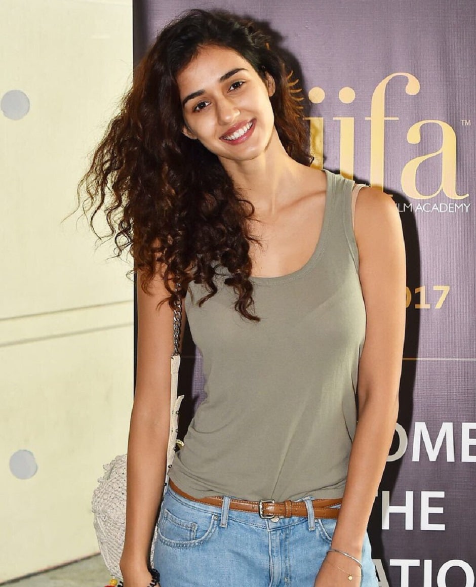 Disha Patani arrives in the Big Apple and is all smiles for the cameras. Image from Twitter/IIFA. Disha Patani arrives in the Big Apple and is all smiles for the cameras. Image from Twitter/IIFA.