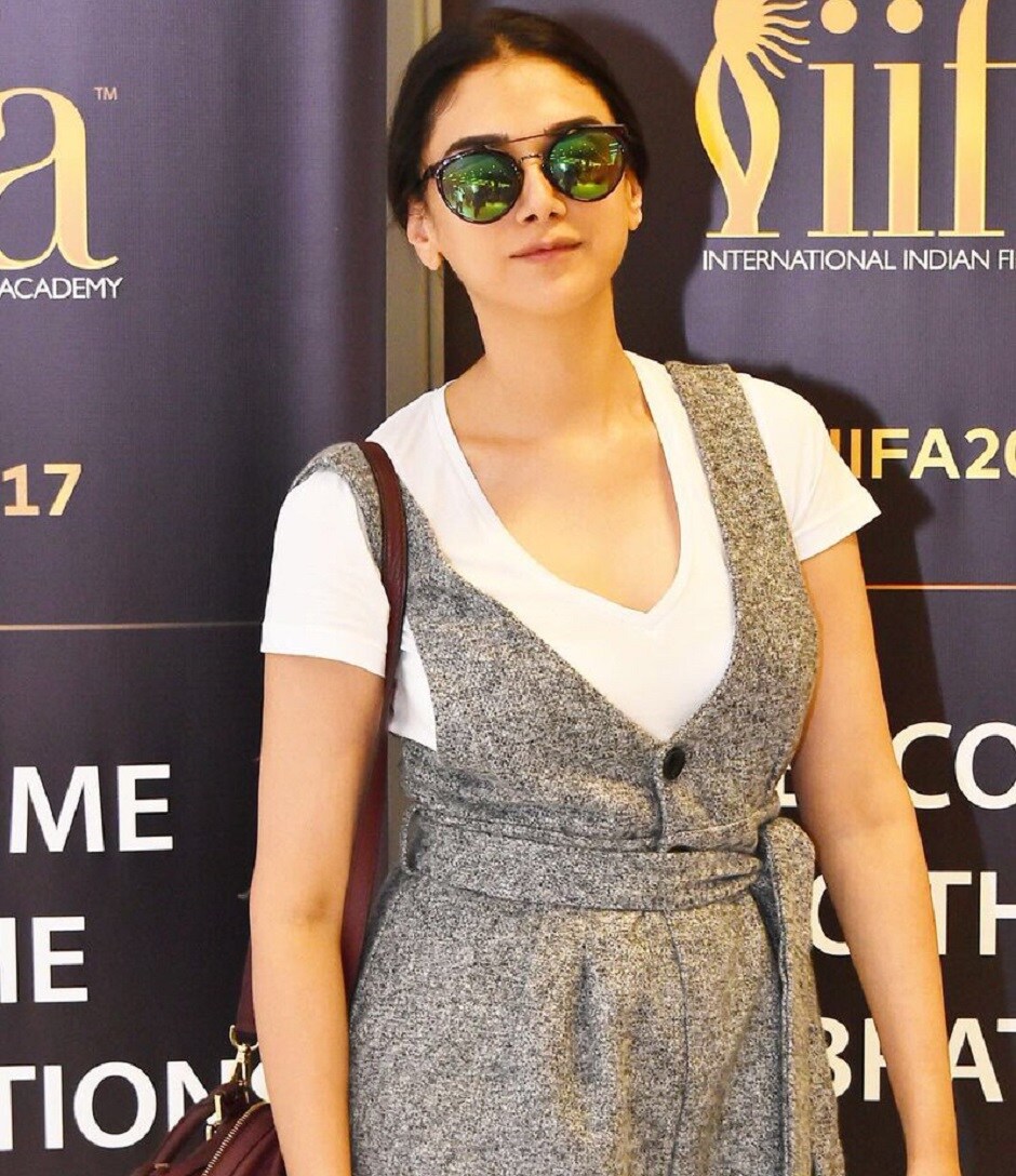 Aditi Rao Hydari was also photographed after landing in New York. Image from Twitter/IIFA. Aditi Rao Hydari was also photographed after landing in New York. Image from Twitter/IIFA.