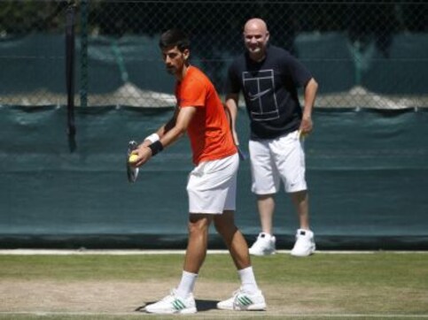 Wimbledon 2017: Novak Djokovic kicks off campaign for fourth title against Martin Klizan after dismal year Wimbledon 2017: Novak Djokovic kicks off campaign for fourth title against Martin Klizan after dismal year