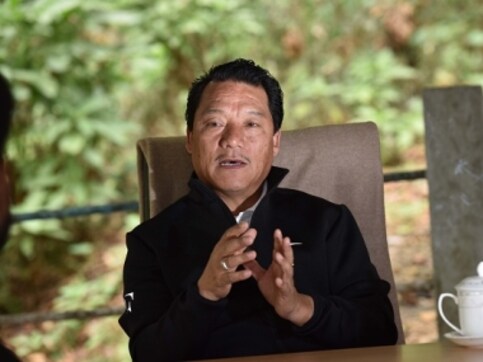 GJM suspends Bimal Gurung and 13 other party leaders, elects chief coordinator Binay Tamang as new president GJM suspends Bimal Gurung and 13 other party leaders, elects chief coordinator Binay Tamang as new president