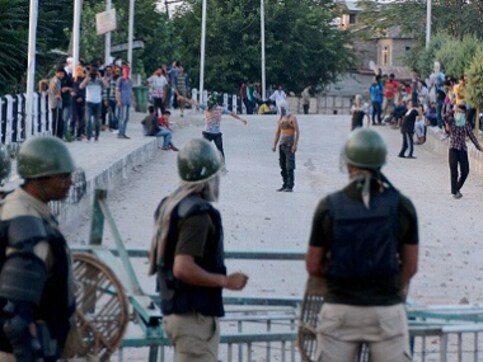 Separatists provoking Kashmiri youths to carry out Pakistan-sponsored agenda, says Ajmer dargah religious head Separatists provoking Kashmiri youths to carry out Pakistan-sponsored agenda, says Ajmer dargah religious head