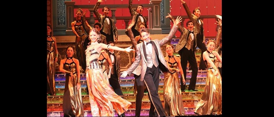 Japanese actors as Shanti and Om, performing to a song from the film. Image from Twitter. Japanese actors as Shanti and Om, performing to a song from the film. Image from Twitter.