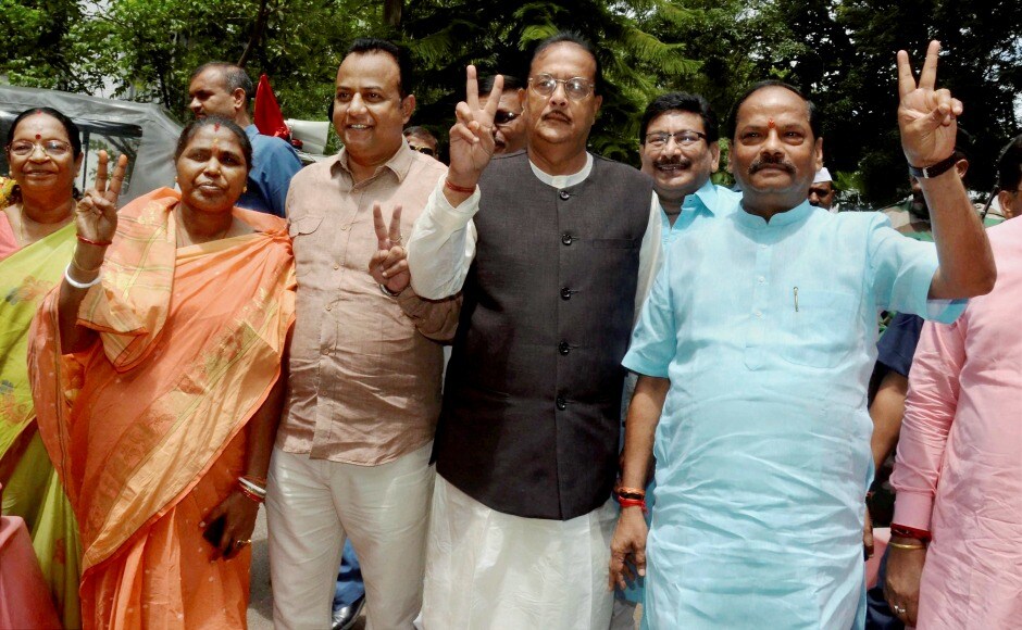 Jharkhand chief minister Raghubar Das along with BJP MLAs flashes the victory sign after casting their vote at Jharkhand Assembly. After the elections, all the ballot boxes from all the state capitals and will be brought to New Delhi for the final counting on 20 July. PTI Jharkhand chief minister Raghubar Das along with BJP MLAs flashes the victory sign after casting their vote at Jharkhand Assembly. After the elections, all the ballot boxes from all the state capitals and will be brought to New Delhi for the final counting on 20 July. PTI