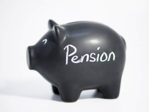 Money management alert: Midcourse withdrawals from retirement funds a sub-optimal solution for midlife blues Money management alert: Midcourse withdrawals from retirement funds a sub-optimal solution for midlife blues