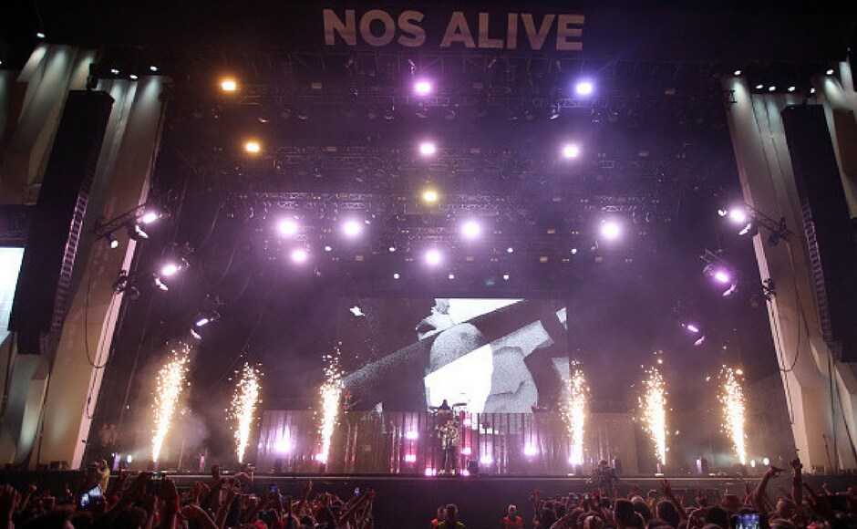 The Weeknd performs during day 1 of NOS Alive on July 6, 2017 in Lisbon, Portugal. (Getty Images) The Weeknd performs during day 1 of NOS Alive on July 6, 2017 in Lisbon, Portugal. (Getty Images)