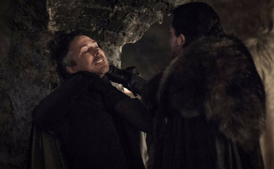 Jon Snow chokes Littlefinger when the latter confesses his love for Sansa in the crypts of Winterfell. Image via Twitter. Jon Snow chokes Littlefinger when the latter confesses his love for Sansa in the crypts of Winterfell. Image via Twitter.
