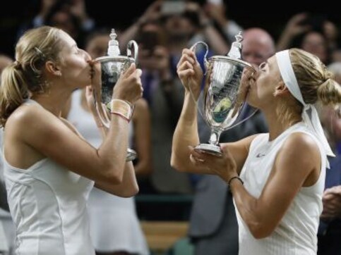 Wimbledon 2017: Ekaterina Makarova, Elena Vesnina serve up double-bagel to win women's doubles title Wimbledon 2017: Ekaterina Makarova, Elena Vesnina serve up double-bagel to win women's doubles title