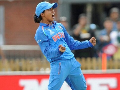 ICC Women's World Cup 2017: How Ekta Bisht and Sushma Verma gave India victory over Pakistan ICC Women's World Cup 2017: How Ekta Bisht and Sushma Verma gave India victory over Pakistan