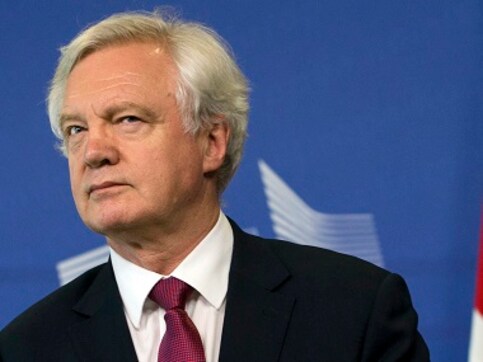 Brexit negotiations: UK says it may seek 'temporary' customs union with EU Brexit negotiations: UK says it may seek 'temporary' customs union with EU