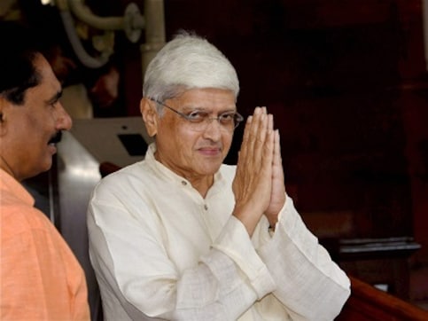 Gopalkrishna Gandhi justifies efforts to save Yakub Memon, says capital punishment is 'wrong' Gopalkrishna Gandhi justifies efforts to save Yakub Memon, says capital punishment is 'wrong'