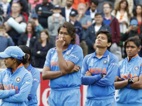 ICC Women's World Cup final 2017: From Virender Sehwag to Sachin Tendulkar, Twitterati heartbroken but proud ICC Women's World Cup final 2017: From Virender Sehwag to Sachin Tendulkar, Twitterati heartbroken but proud